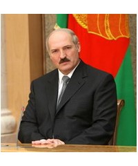 На фото Лукашенко Александр Григорьевич